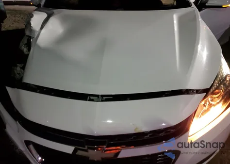 2015 Chevrolet Malibu 1Lt z USA, uszkodzony, nr VIN 1G11C5SL5FF194720